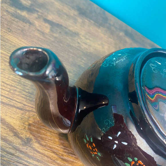 Vintage Brown and Gold Handpainted Made in Japan Small Teapot - Picture 9 of 9